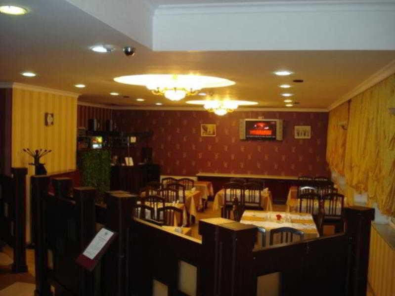 Empire Business 3*